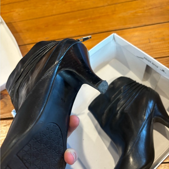 (418) NINE WEST BLACK BOOT HEELS - Picture 12 of 14